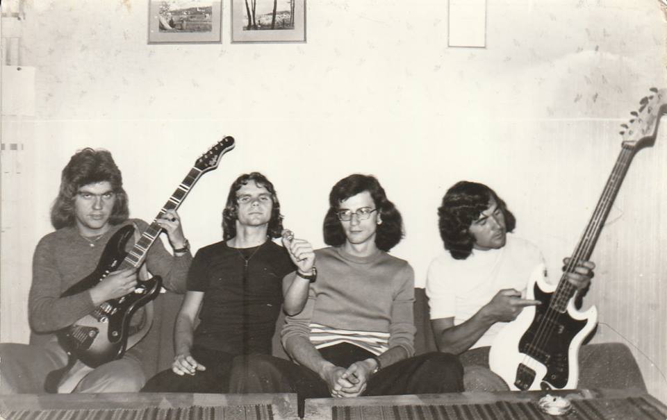 Az 1974-es Lord felállás: Kacsa, Sipsi, Pepszi, Fefe - Fotó: Nádas Károlyné, Ági fényképe